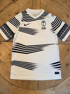 Nike Fiji Rugby Sevens Flying Fijians Performance Jersey, Size S